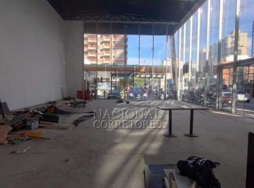 Comercial · 210m² · 8 Vagas · Salão Comercial em ponto estratégico do Bairro Jardim - Santo André!