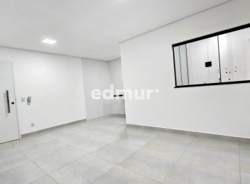 Apartamento · 70m² · 3 Quartos · Apartamento à venda - em Santa Maria