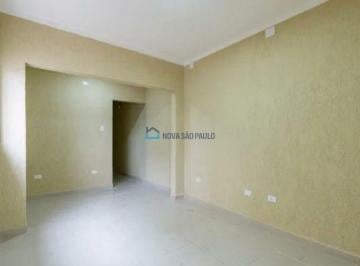 Casa · 180m² · 6 Quartos · Casa à 850 metros do Metrô Praça da Árvore com 6 quartos