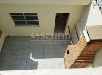 Casa · 163m² · 3 Quartos · 2 Vagas · Sobrado com 3 quartos sendo 1 suíte e 2 vagas de garagem próximo a Av. Cupecê.