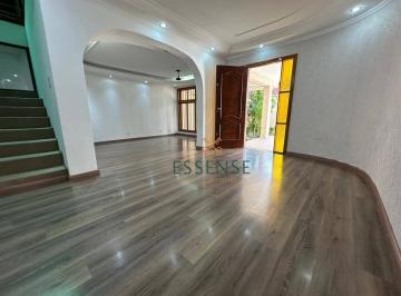 a83a290e732091b4bbd411f30b503db9872d5d5b · Sobrado à Venda de 320 m² no Centro de Suzano/SP: 02 Suítes