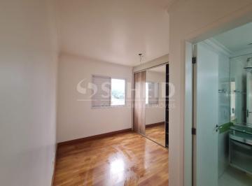 Apartamento · 81m² · 3 Quartos · 1 Vaga · VENDO ? APARTAMENTO ? CONDOMÍNIO LIVING CLUB JARDIM DO GOLF