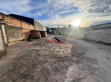 imovel_5886_77301.jpg · Lote 720m² fechado com alguns quartinhos de deposito