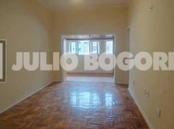 Apartamento · 62m² · 1 Quarto · 1 Vaga · Ótima cobertura sala quarto. Excepcional localização, próxima ao Centro da Tijuc