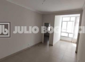 Apartamento · 66m² · 2 Quartos · Apartamento 2 quartos na Praça Saens Pena Tijuca