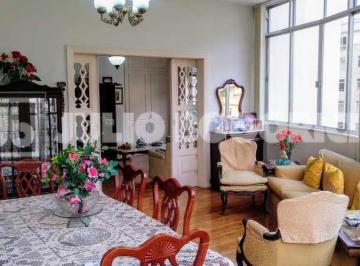 Apartamento · 129m² · 2 Quartos · 1 Vaga · Imperdível! Apartamento na Desembargador Izidro 2 quartos vaga