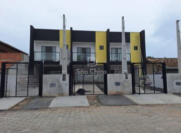 Casa · 138m² · 3 Quartos · 2 Vagas · SOBRADO ESPAÇOSO PRÓXIMO A PRAIA DE UBATUBA!