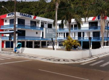 Casa · 2800m² · 36 Quartos · VENDE-SE HOTEL DE FRENTE PARA O MAR NA PRAIA DA ENSEADA