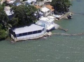 20231005171721812730.jpg · Casa para Venda em Palhoça, Praia de Fora, 7 dormitórios, 7 suítes, 10 banheiros, 6 vagas