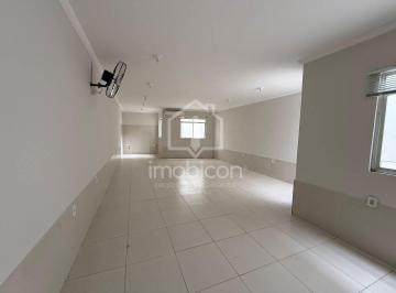 Comercial · 30m² · Alugo: Sala com 30 m² disponível no centro de Vitória da Conquista/BA