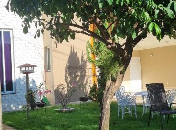 Foto 01 · Casa em Condomínio de Luxo em Residencial Gaivota I 3 quartos, 3 suítes, 4 banheiros, 4 vagas, 220m