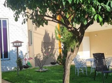 Foto 01 · Casa em Condomínio de Luxo em Residencial Gaivota I 3 quartos, 3 suítes, 4 banheiros, 4 vagas, 220m