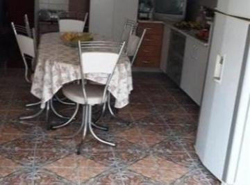 Casa · 111m² · 2 Quartos · 2 Vagas · Sobrado com 3 dormitórios, 1 suíte, 3 banheiros no Parque Fernanda