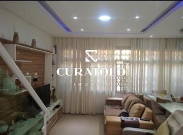Casa · 240m² · 2 Quartos · 4 Vagas · EXCELENTE SOBRADO COM 2 SUÍTES, PISCINA E ÁREA GOURMET