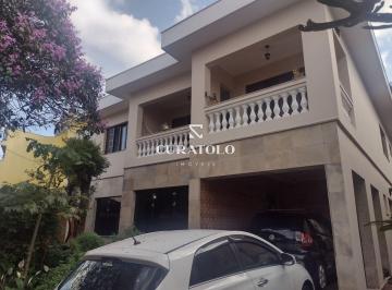 Casa · 241m² · 4 Quartos · 7 Vagas · Venha conhecer a casa ideal para viver com conforto no Jardim Avelino: Casa com 4 quartos e 7 vagas