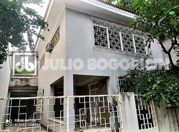 Casa · 407m² · 5 Quartos · 4 Vagas · Casa de rua - Duplex/ Residencial / Urca