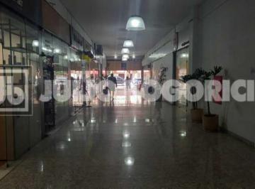 Comercial · 64m² · Excelente loja de galeria, 64m²
