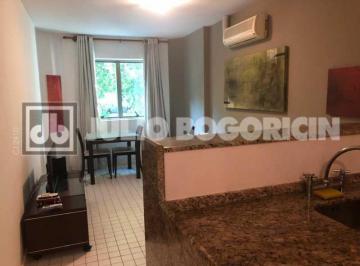 Apartamento · 40m² · 1 Quarto · 1 Vaga · BORGES DE MEDEIROS, QUARTO E SALA 40M2 COM VAGA E SERVIÇOS
