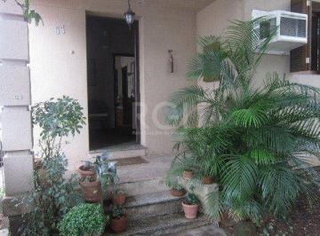 Casa · 290m² · 1 Quarto · 4 Vagas · Casa para Venda - 137m², 1 dormitório, sendo 1 suites, 4 vagas - Floresta