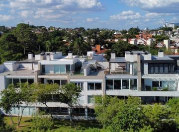 Apartamento · 384m² · 3 Quartos · 3 Vagas · Cobertura à Venda no Sirena Zona Sul