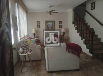 Casa · 240m² · 4 Quartos · 1 Vaga · MAGALHÃES COUTO- CASA DE VILA - 3 QUARTOS
