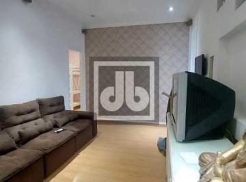 Apartamento · 77m² · 3 Quartos · Rua Cerqueira Daltro ao lado do colégio santa Mônica , 3 quartos varanda