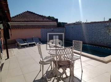 Apartamento · 263m² · 4 Quartos · 1 Vaga · Apartamento tipo casa - Rocha - 4 quartos(2 suíte) - 3 salas - terraço - quintal