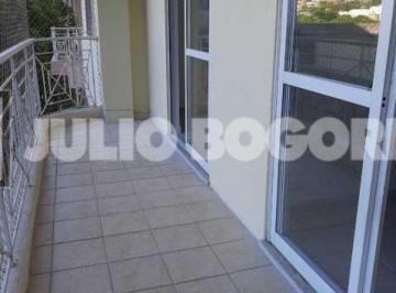 Apartamento · 88m² · 2 Quartos · 1 Vaga · Parque Encantado- Sala 2 quartos, dependência completa, 1 vaga na escritura