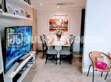 Casa · 80m² · 2 Quartos · 1 Vaga · Méier- Casa de Vila - Duplex - venda- 1 sala para 2 ambientes- 2 banheiros- 1 á