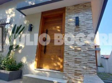 Apartamento · 140m² · 5 Quartos · 3 Vagas · casa frente com 3 quartos , piscina 3 vagas  no Méier