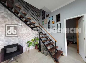 Casa · 253m² · 5 Quartos · 2 Vagas · casa toda modernizada com 5 quartos, 2 vagas , terraço gourmet, perto do norte s