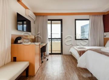 Apartamento · 29m² · 1 Quarto · 1 Vaga · Flat disponível para locação em Pinheiros, próximo a Av Faria Lima e Av Rebouças