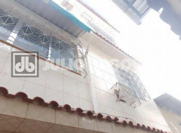 Casa · 102m² · 4 Quartos · R