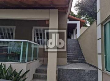 Casa · 203m² · 6 Quartos · 4 Vagas · linda casa frente com 6quartos 4vagas, próximo a estação do Méier