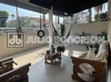 Casa · 355m² · 3 Quartos · 3 Vagas · Casa Linear-355m²-varanda -3 quartos-suíte-piscina -3 vagas