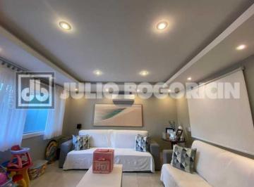 Casa · 424m² · 7 Quartos · 5 Vagas · Casa Para Venda Em Anil Com 424m² - 7 Quartos - Condomínio Fechado - Piscina e 3