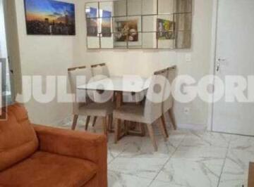Apartamento · 55m² · 2 Quartos · 1 Vaga · Apartamento Para Venda na Taquara Jacarepaguá 2 Quartos - Varanda - Infra Total