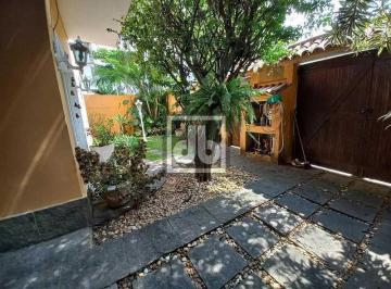 Casa · 256m² · 3 Quartos · 2 Vagas · Casa de Condomínio Freguesia, duplex, 3 quartos, 1 suíte em condomínio fechado