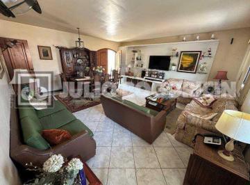 Casa · 186m² · 3 Quartos · 2 Vagas · Casa em Condomínio : Linear / Residencial / Freguesia (Jacarepaguá)