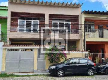 Casa · 150m² · 4 Quartos · 2 Vagas · Casa de Condomínio - Oportunidade - 4 Quartos (2 suítes) - Varanda - Condomínio