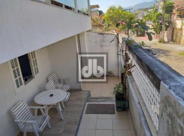 Casa · 380m² · 3 Quartos · 2 Vagas · Vendo casa maravilhosa condomínio fechada na freguesia. Agende sua visita!