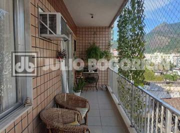 Apartamento · 103m² · 2 Quartos · 1 Vaga · Apartamento - Freguesia - 2 quartos - vaga escriturada - varandão - 500 metros l