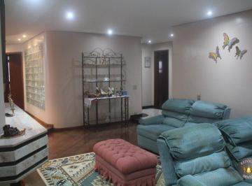 Apartamento · 250m² · 3 Quartos · 4 Vagas · Apartamento com 3 Quartos e 5 banheiros à Venda, 250 m²