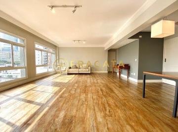 Apartamento · 170m² · 2 Quartos · 2 Vagas · Apartamento de 170m² no Jardim América , parte plana, janelões piso-teto, reformado e perto de tudo!