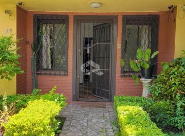 259366_i87B37EV2Z49WU_259366639c9e4823a41.jpg · Casa térrea, construção clássica, vaga para 4 carros, próximo! Próximo Parque Germânia.