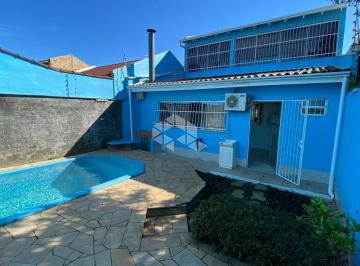 606422_iNL8ky7_606422668593e4d0beb.jpg · Casa sobrado