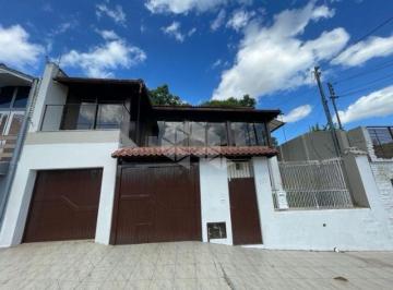 Casa · 372m² · 4 Quartos · 1 Vaga · Casa em SANTO INÁCIO