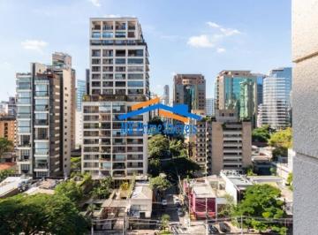 Apartamento · 390m² · 2 Quartos · 6 Vagas · Luxuoso Apartamento 390m² com 2 Suítes no Itaim Bibi.