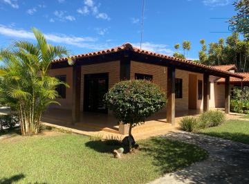 Casa de 4 quartos, Brasília · SMPW QUADRA 18, CASA TÉRREA COM 4 SUÍTES, MUITO CHARMOSA.