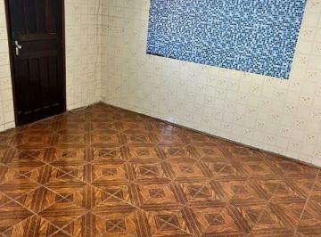 Casa · 200m² · 6 Quartos · 2 Vagas · Casa 200 m² Localizado no bairro Centro Diadema - SP